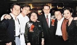 警方爆料曾志伟视频播放,曾志伟视频事件真相曝光